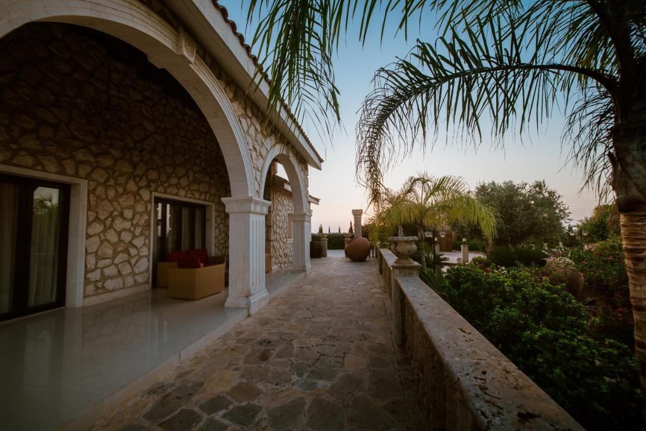Grand Mansion Countryhouse & Spa Phrenaros Exterior foto